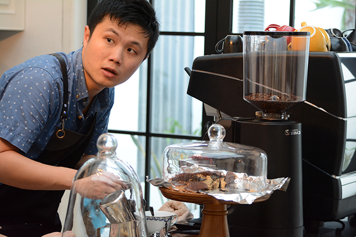 「自閉症の人が働ける場に」　カフェをオープン 　発達障害のバリスタ 幸司さん