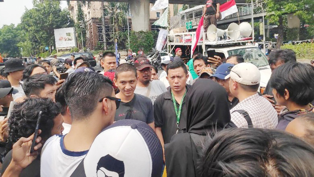 運転手がデモ　ゴジェック　インセンティブ改善求め