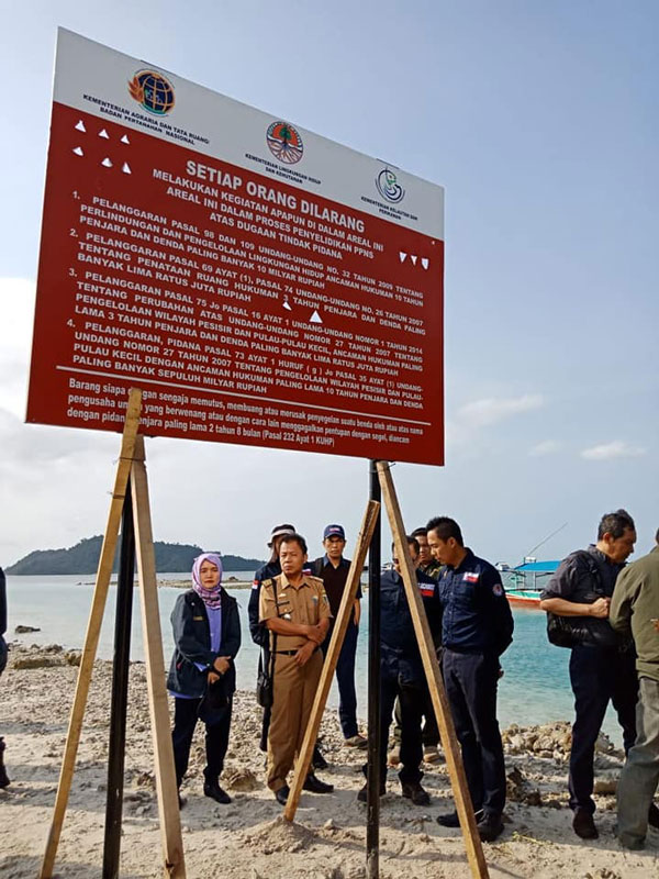 ランプン州の海岸を封鎖　政府　「無許可で埋め立て」