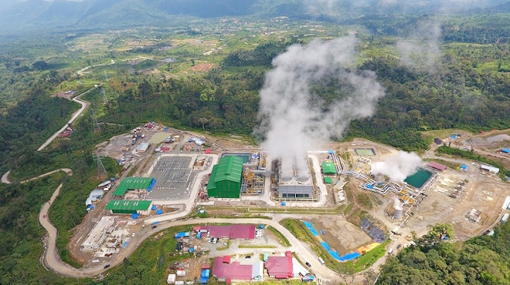 ▼地熱発電所が商業運転