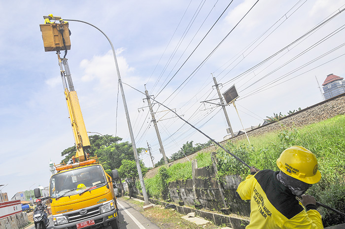 ▼街路灯をＬＥＤに