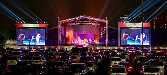 ドライブイン・コンサート開催　ジャカルタ初