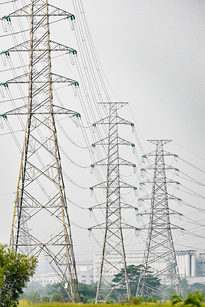 首都一帯で停電　システム障害　問われる管理体制