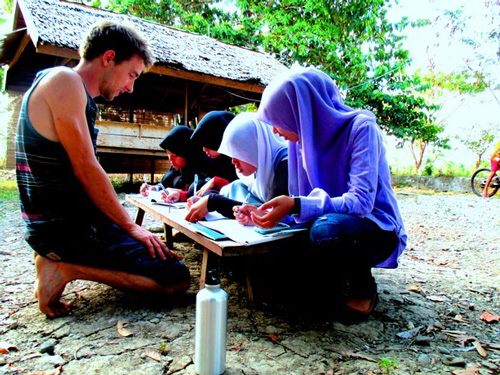 【PR】インドネシアの農村部の課題、貧富の格差は広まるばかり