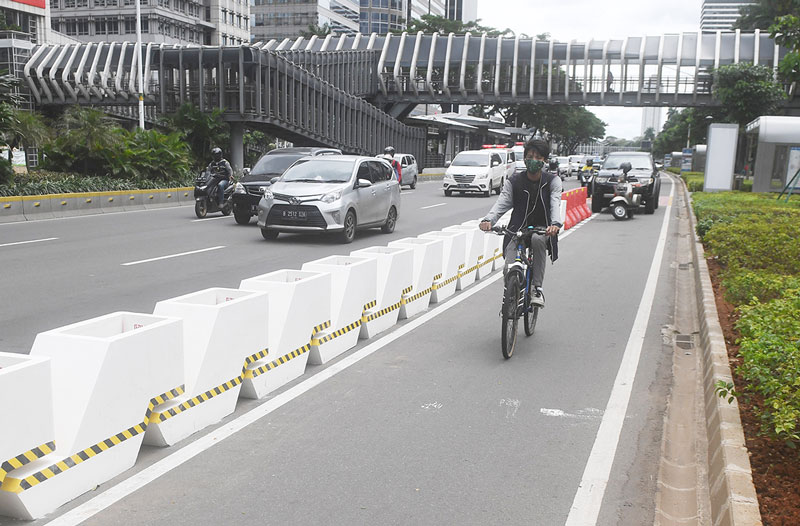 スディルマンに新自転車レーン