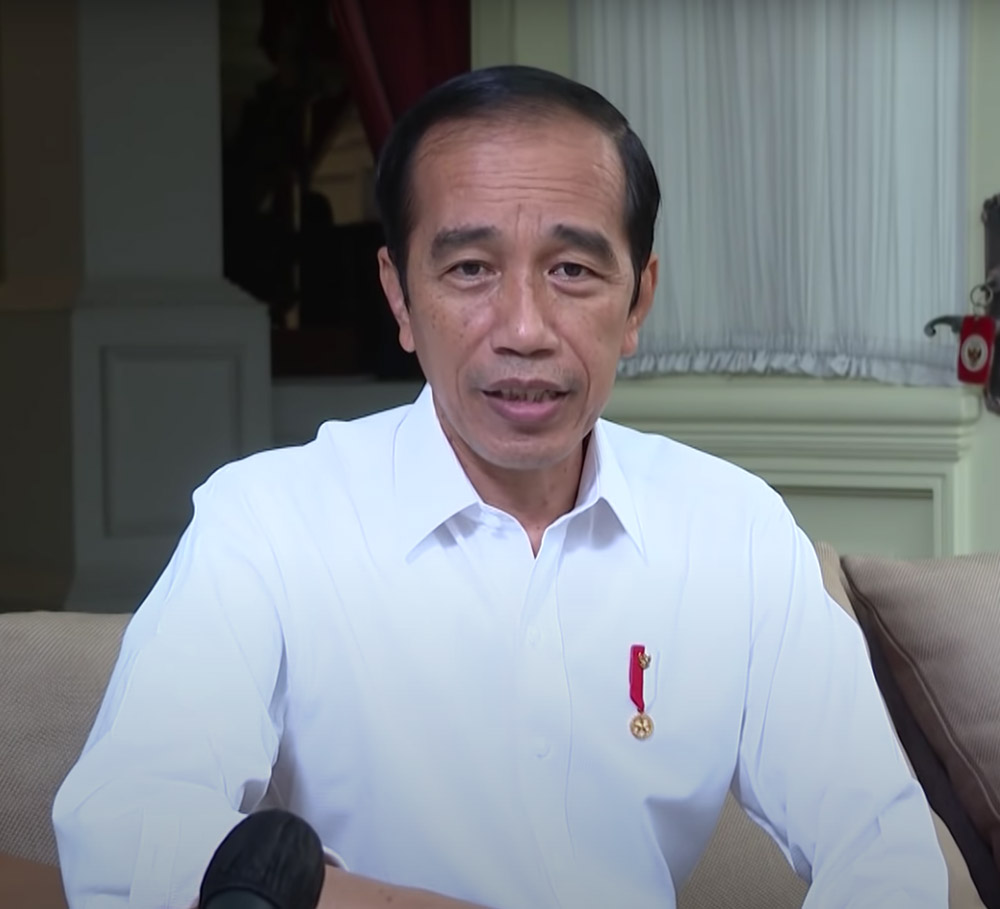 大統領、「３期目」を否定　アミン氏発言めぐり