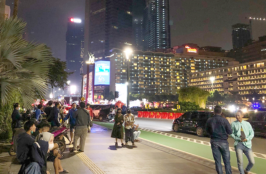 第三波、回避となるか