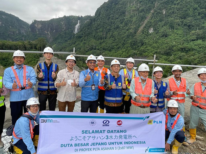 水力発電所など視察　金杉憲治大使　北スマトラ州訪問