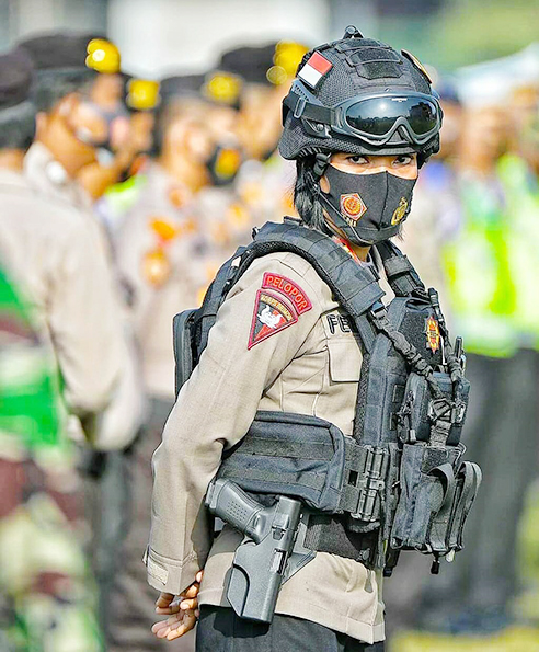 警官にエールを