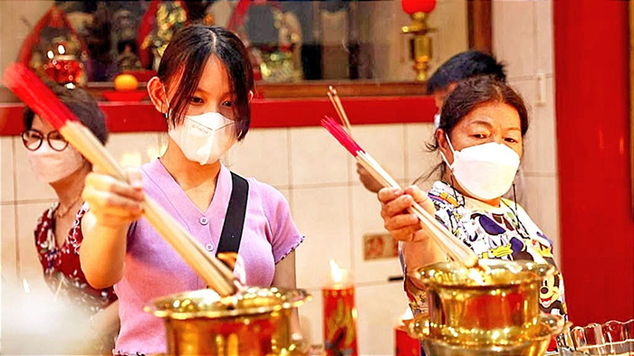 今年も静かな春節　中華街・金徳院