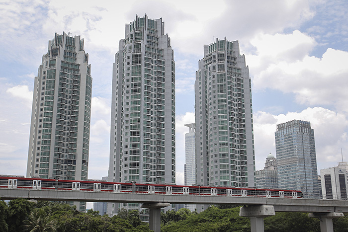 ▼開業は独立記念日