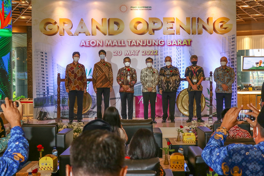 イオンモール４号店正式開業　南ジャカルタ　ごみ再生で新たな取り組み