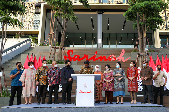 サリナ、正式開業　免税店協業今月下旬にも　大統領ら式典出席