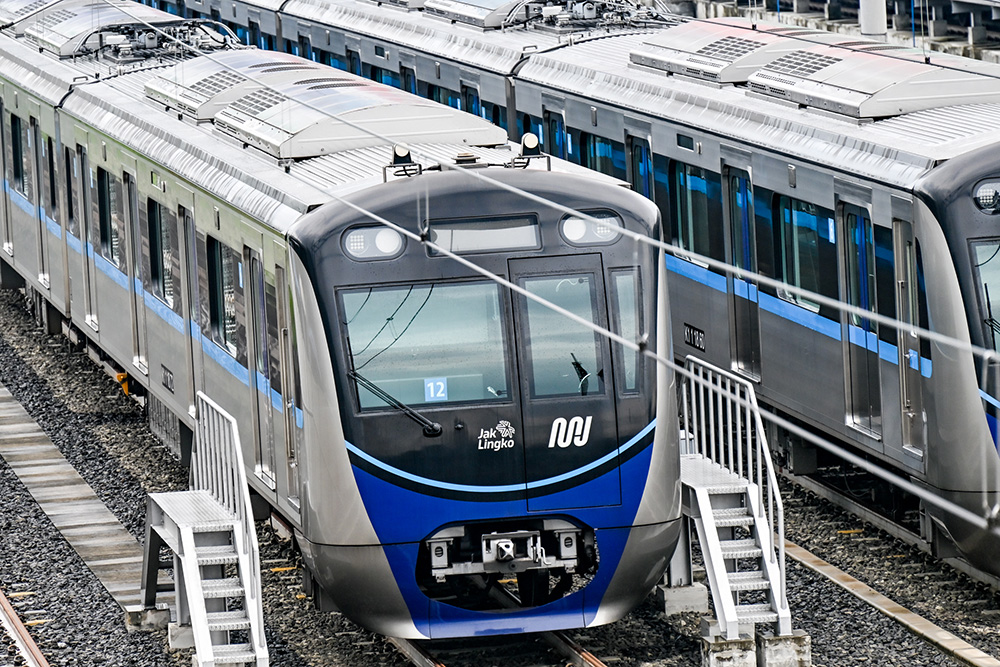 走行中にトラブル発生　原因は調査中　ＭＲＴ、突然停止