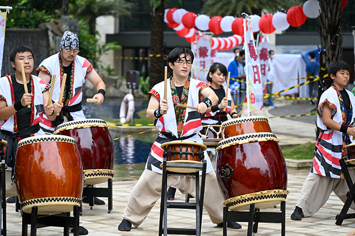 【日イ友好の祭典、ＪＪＭまであと４日】　体で音を感じて欲しい　試行錯誤を繰り返す２年　和太鼓チーム「弁天」