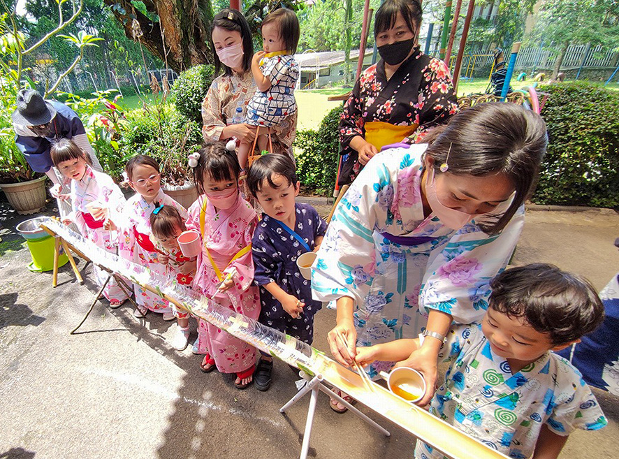 日本文化体験で学校紹介　子ども21人参加　ＢＪＳ