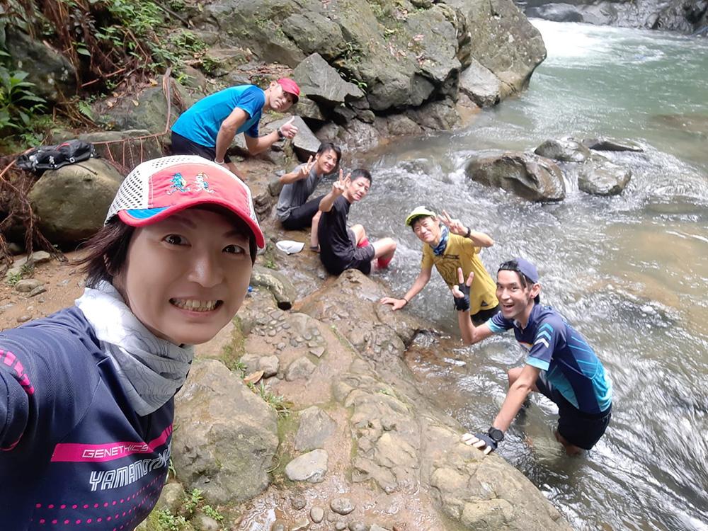 山本モナス、山を駆け抜ける！