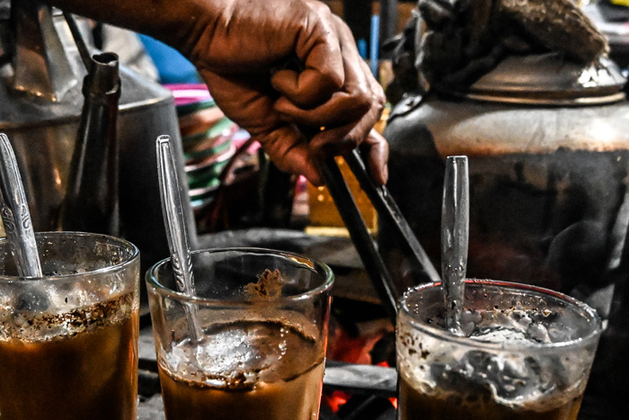 木炭入りのコーヒー!?