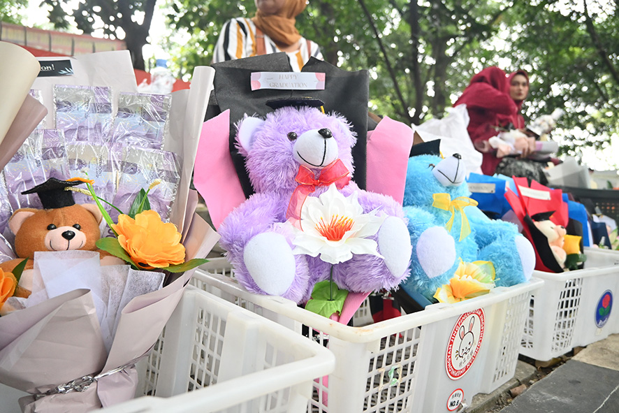 新たな門出に祝福あれ