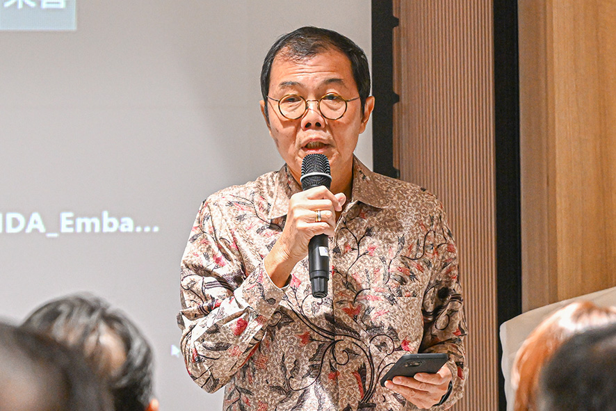 軌跡と心を21世紀へ　主役は三世、四世たち　ヘル・サントソ衛藤会長