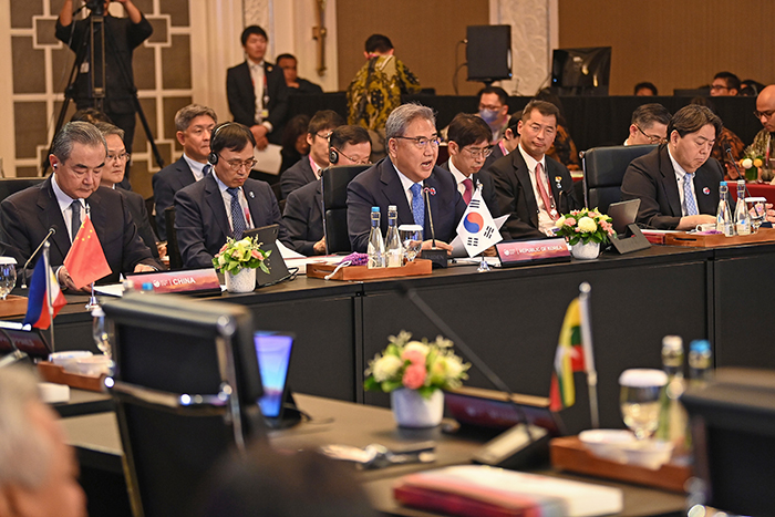 ロシアへ非核化を呼びかけ　ＡＳＥＡＮ外相会議　対話国・地域と議論