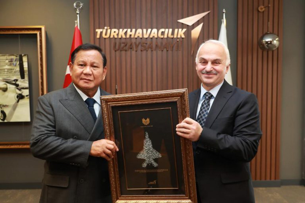 軍事ドローン12機購入　国防省　トルコ「ＡＮＫＡ」