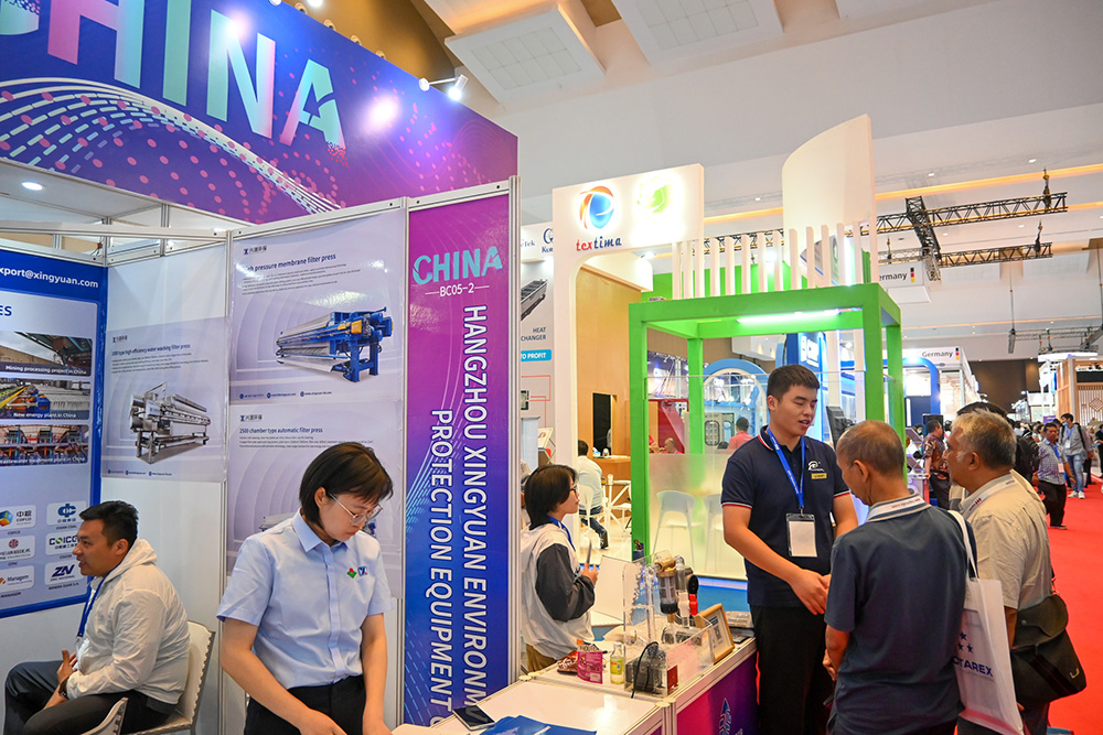 存在際立つ中国企業　統合テクノロジー展示会　減りゆく日系企業