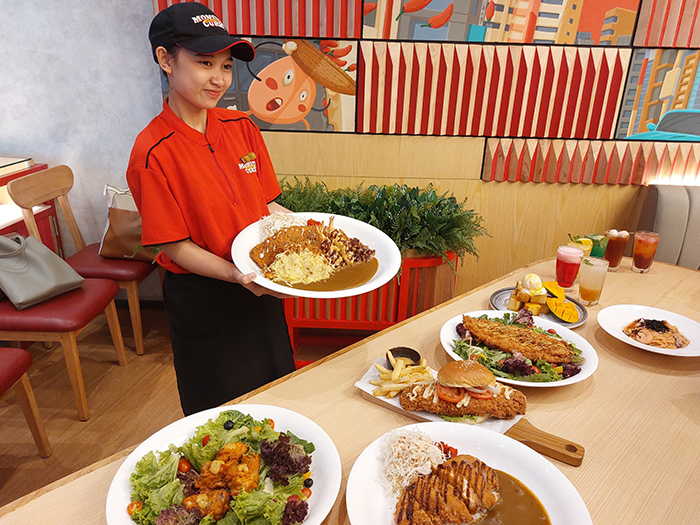 シンガポールからカレー専門店