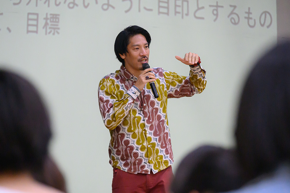 「選択増やし、自分の武器に」　ＪＪＳ　加藤ひろあきさんが講演