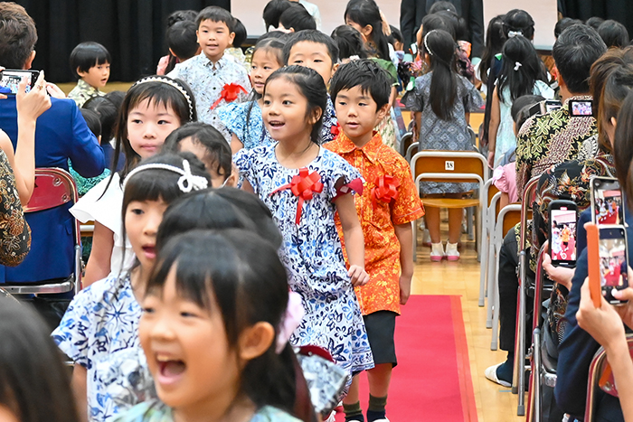 新たな門出、祝う　各地で卒業シーズン