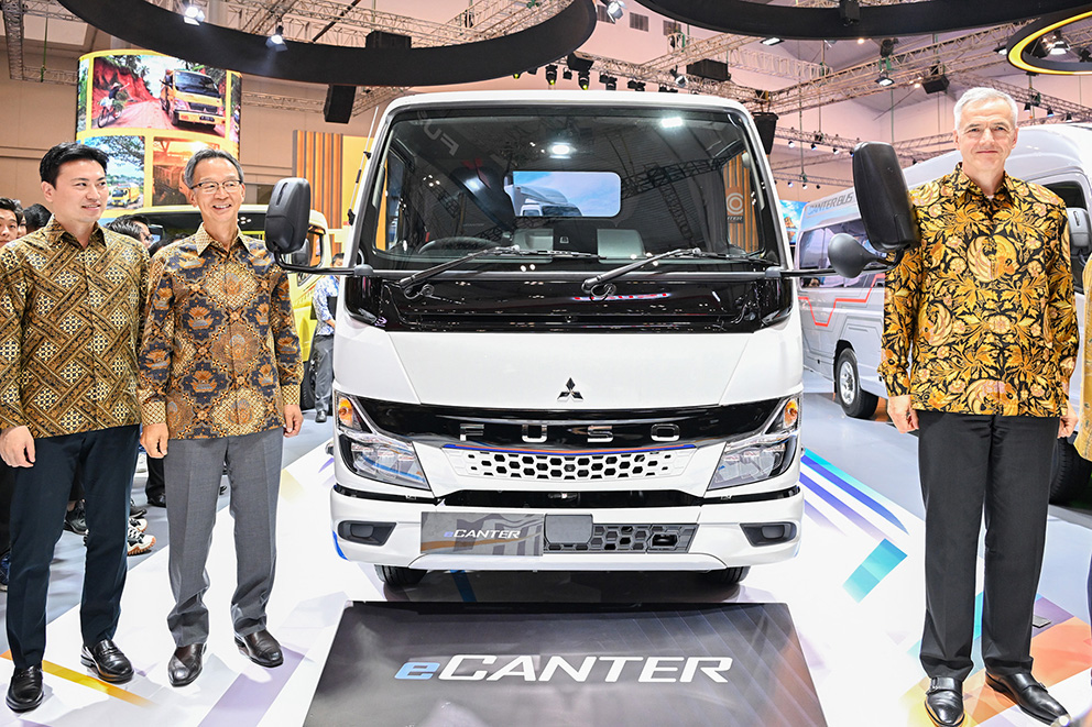 【ＧＩＩＡＳ広告特集】ＥＶ小型トラックを発表　2024年半ばに販売へ　三菱ふそう