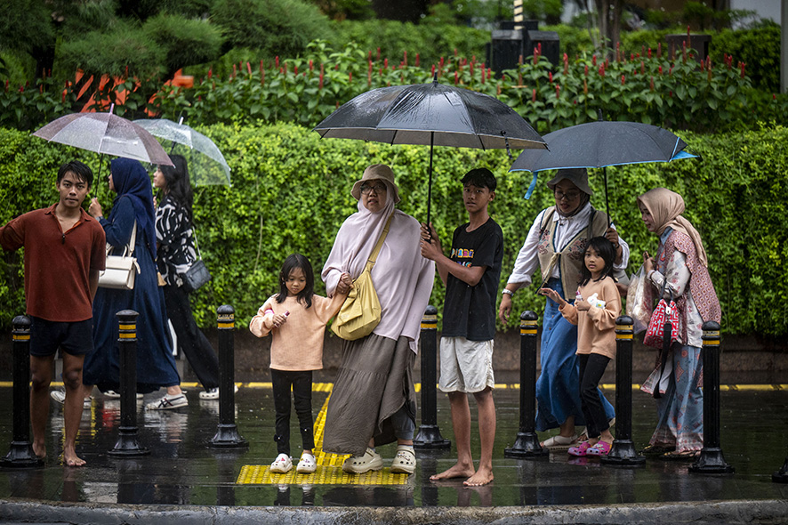 あさってから降雨減少　本来の乾期に　気象庁予測