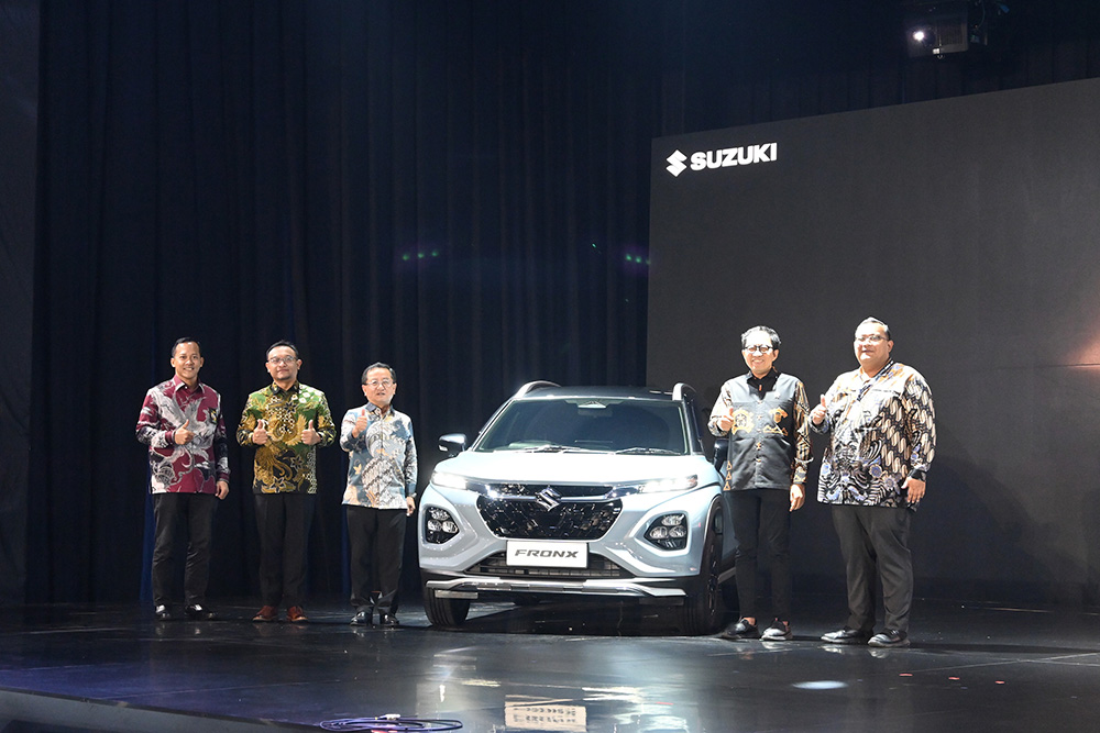 スズキ現法　新型フロンクスを発表