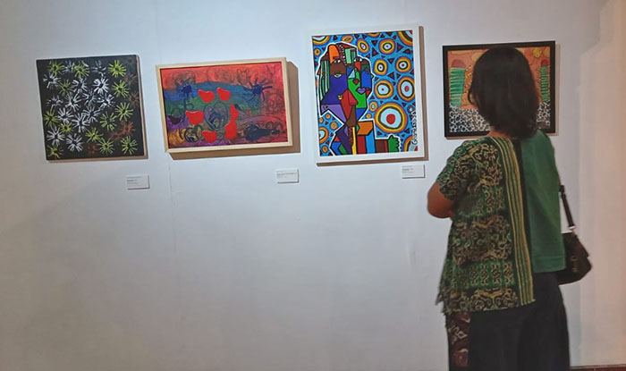  子ども絵画展 　脳に優しい創作活動を　「ブレインロット」への警鐘も
