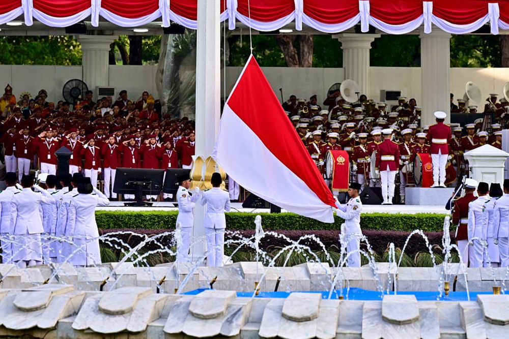 独立80年祝う国民祭　大統領が異例の宣言文読み上げ