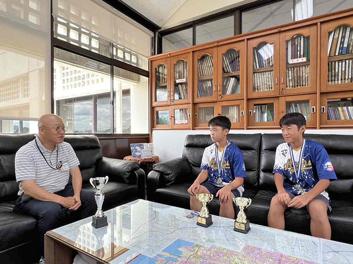 国際大会の健闘を報告　ＪＪＣアローナ 　ＡＳＥＡＮ大会で準優勝