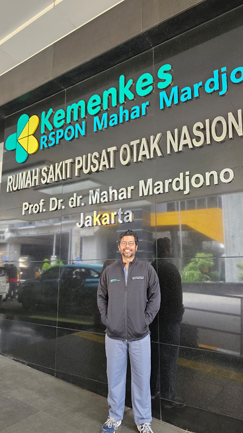 医療に日本の知見　ライアン医師、国立脳センターで脳外科に従事