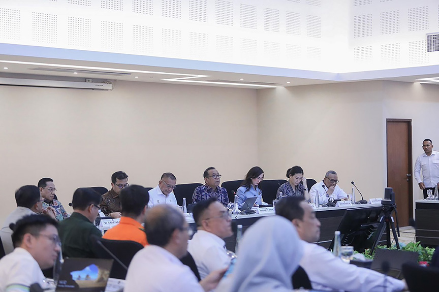 災害下の年末年始対応　政府、交通・観光と並行して被災地支援を強調