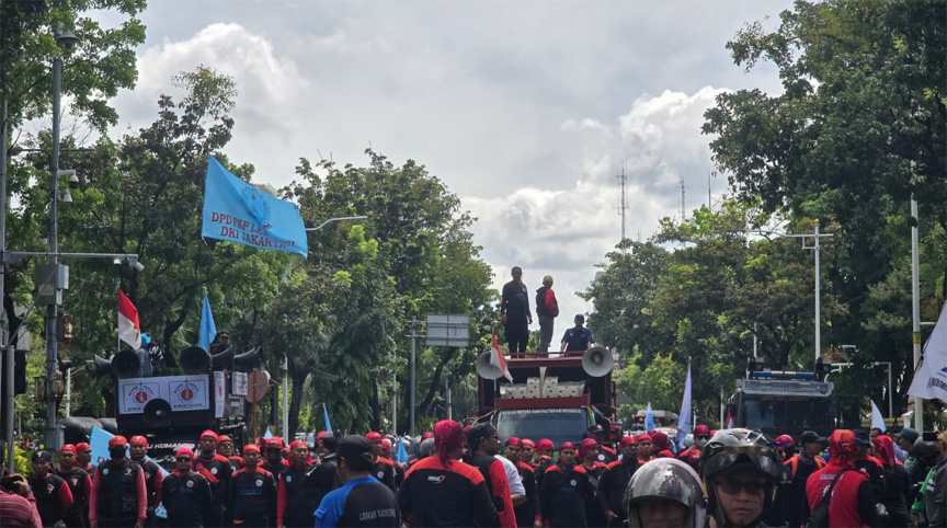 労組、最低賃金に反発　29～30日にジャカルタで数万人規模のデモを計画