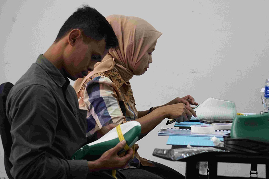 靴産業競争力強化　ＩＫＭ拠点、資金制約と世代交代に直面