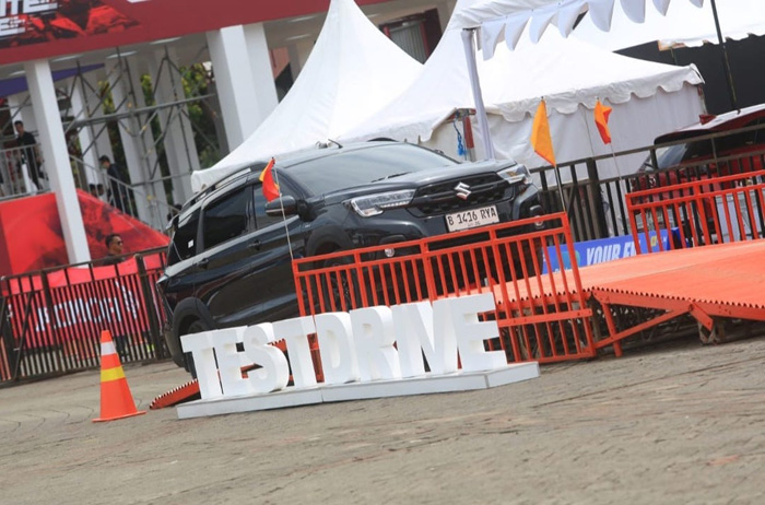 ▼貴金属が当たる試乗キャンペーン