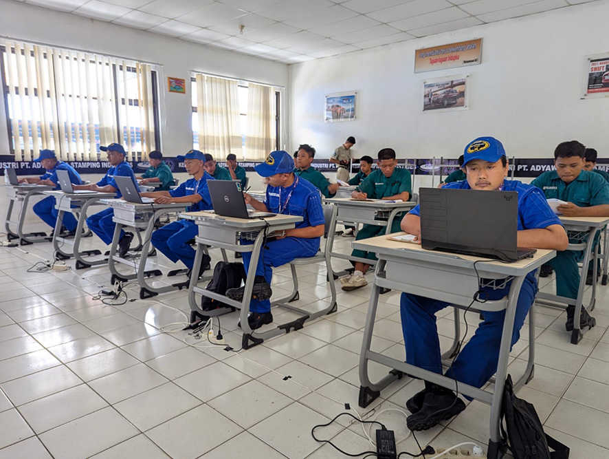 スズキ技術競技会開催　技能強化でサービス網拡充