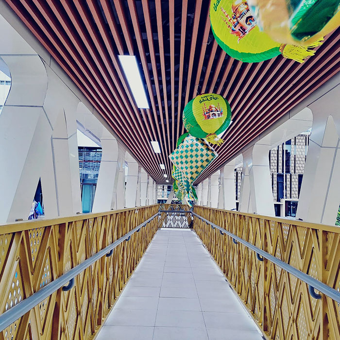 サリナ歩道橋改修完了　歴史的価値守りバリアフリー